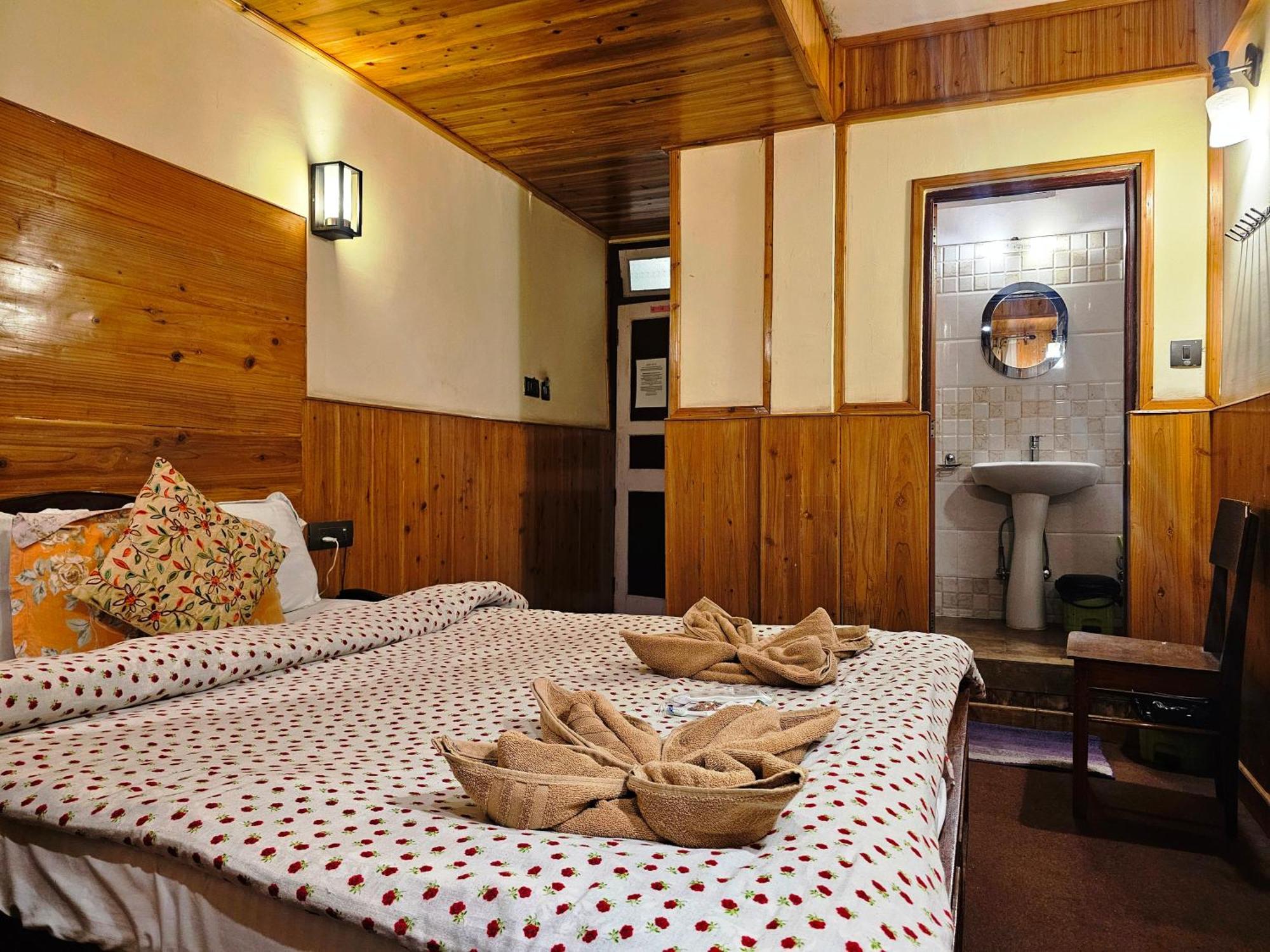 Hotel Golden Orchid Darjeeling  Eksteriør billede