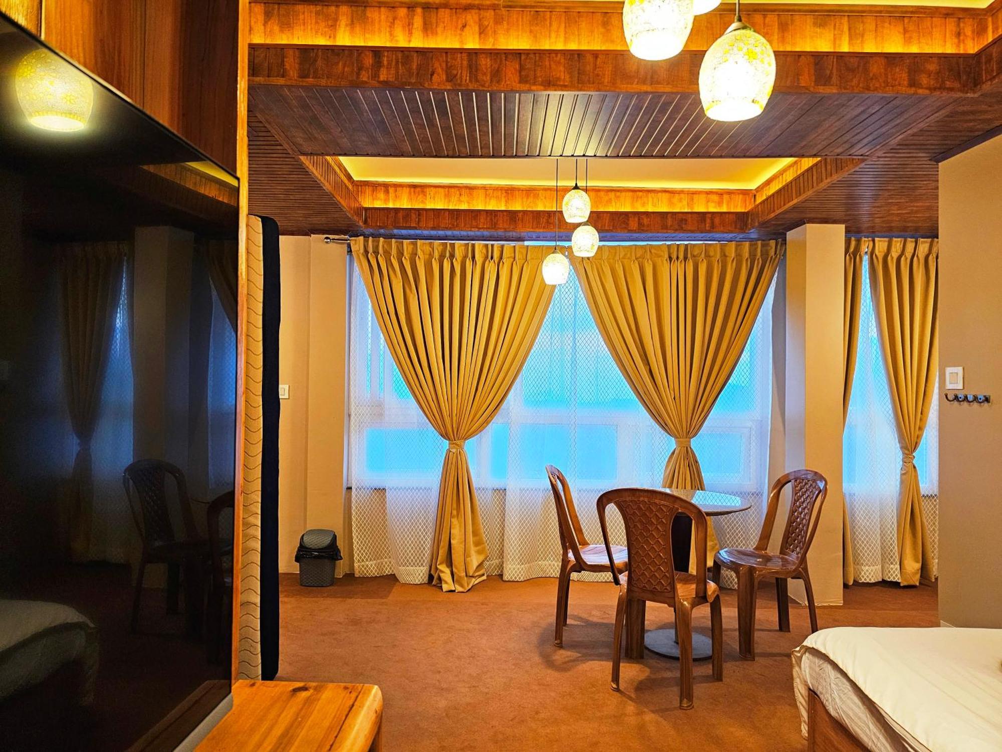 Hotel Golden Orchid Darjeeling  Eksteriør billede